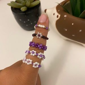 Handmade beaded rings!! (purple set)